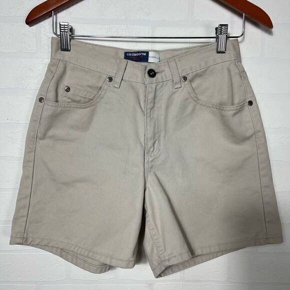 Liz Claiborne Classic Fit Shorts Womens Size 8P Beige 90s shorts 27inch waist - Picture 1 of 11